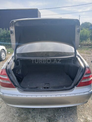 Mercedes E 320 4MATIC 2004, 329,150 km - 3.2 l - Şəmkir