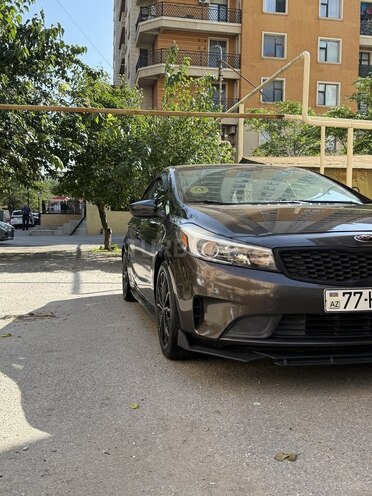 Kia Forte 2017, 180,000 km - 1.6 л - Bakı