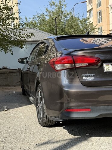 Kia Forte 2017, 180,000 km - 1.6 л - Bakı
