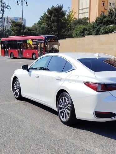 Lexus ES 200 2022, 95,000 km - 2.0 l - Bakı