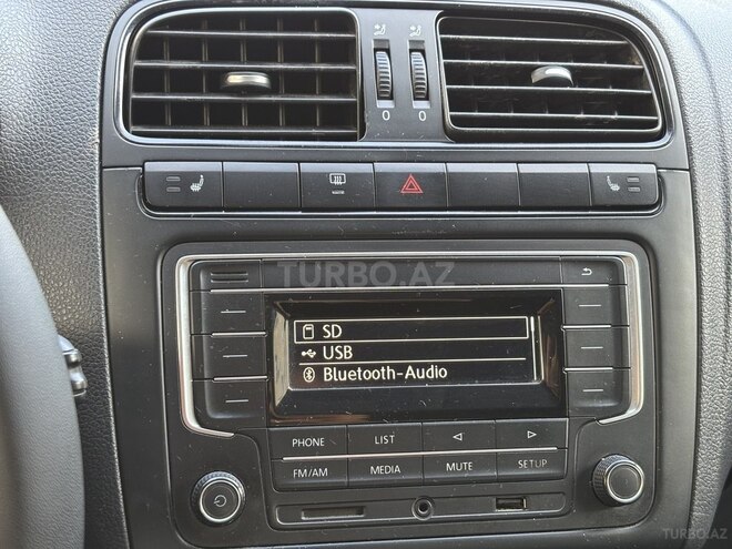 Volkswagen Polo 2018, 160,000 km - 1.6 l - Bakı