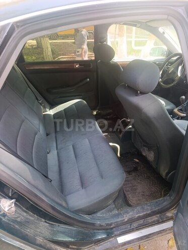 Audi A6 1998, 165,739 km - 2.4 l - Şirvan