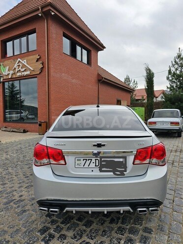 Chevrolet Cruze 2013, 295,000 km - 1.4 л - Qusar