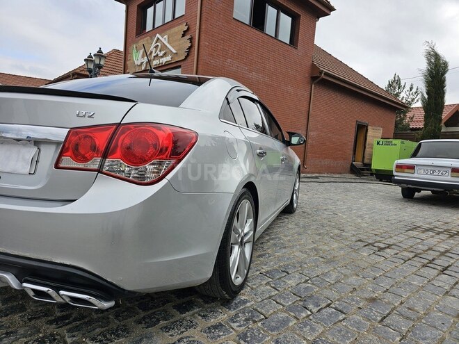 Chevrolet Cruze 2013, 295,000 km - 1.4 л - Qusar