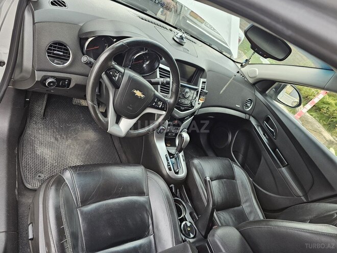 Chevrolet Cruze 2013, 295,000 km - 1.4 л - Qusar