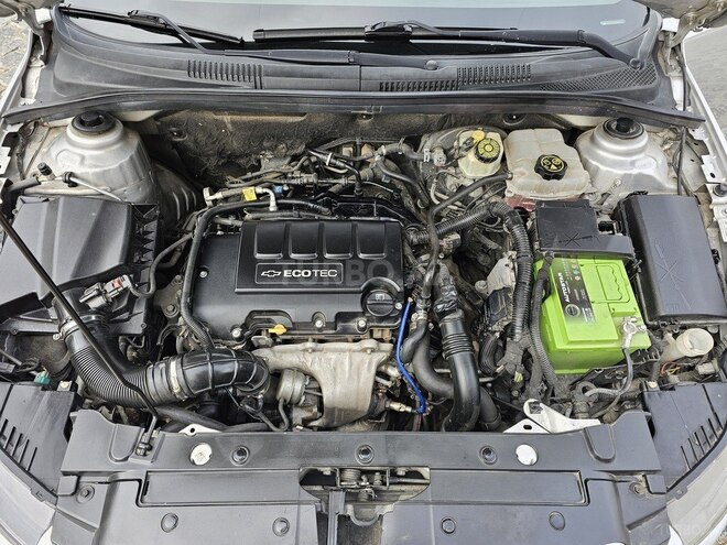 Chevrolet Cruze 2013, 295,000 km - 1.4 л - Qusar