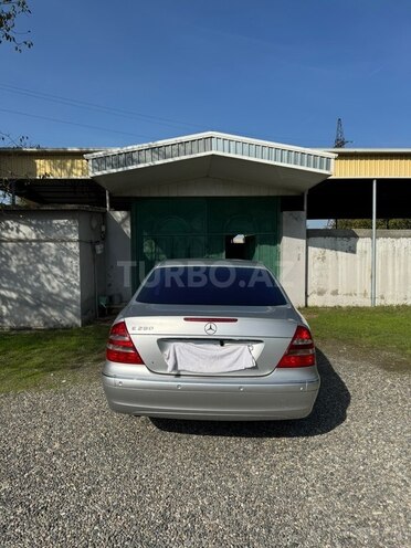 Mercedes E 280 2005, 314,000 km - 3.0 л - Saatlı