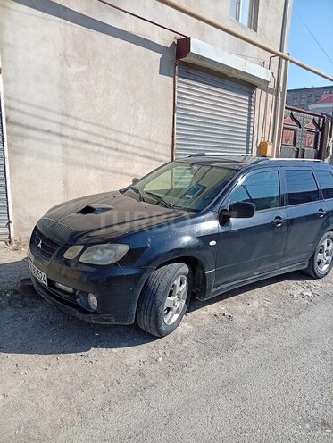 Mitsubishi Airtrek 2003, 388,000 km - 2.0 l - Yevlax