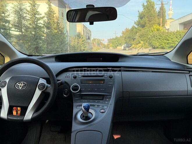 Toyota Prius 2010, 295,000 km - 1.8 l - Bakı