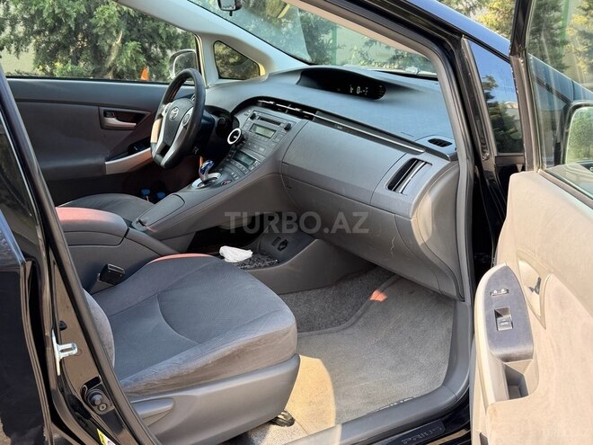 Toyota Prius 2010, 295,000 km - 1.8 l - Bakı