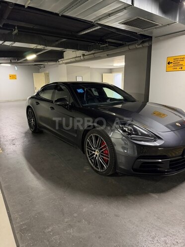 Porsche Panamera 4S 2017, 162,436 km - 2.9 l - Bakı