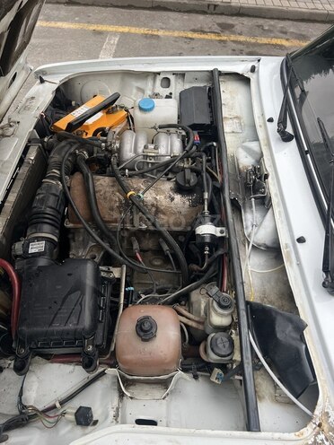 LADA (VAZ) 2104 2011, 25,600 km - 1.6 л - Quba