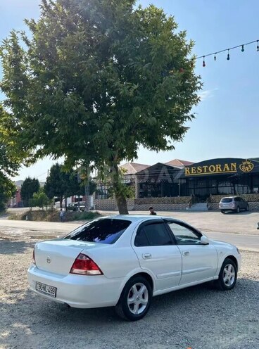 Nissan Sunny 2010, 282,000 km - 1.6 л - Füzuli