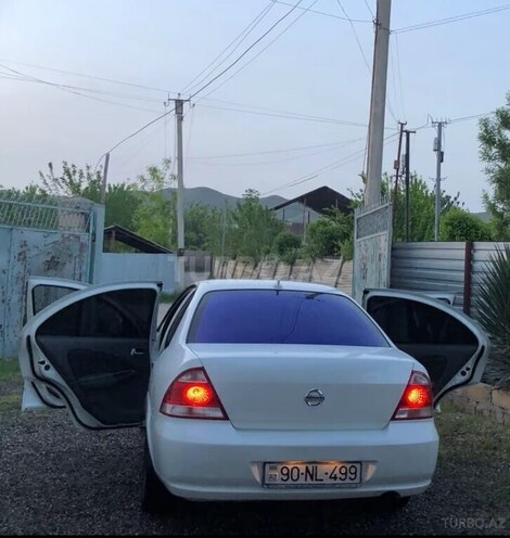 Nissan Sunny 2010, 282,000 km - 1.6 л - Füzuli
