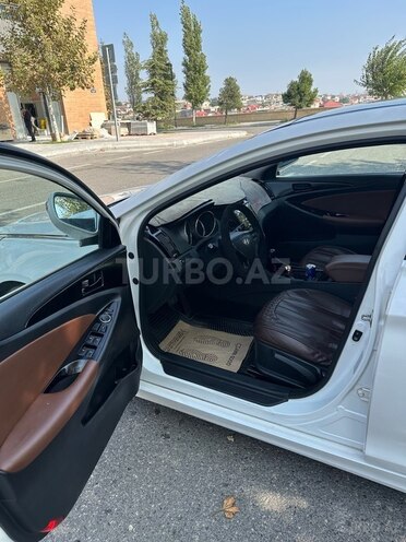Hyundai Sonata 2010, 320,000 km - 2.0 l - Bakı