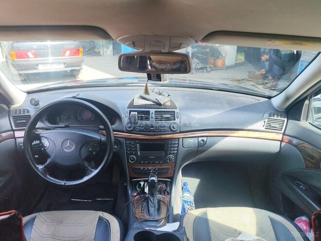 Mercedes E 200 2002, 345,685 km - 2.2 l - Göyçay