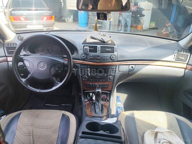 Mercedes E 200 2002, 345,685 km - 2.2 l - Göyçay