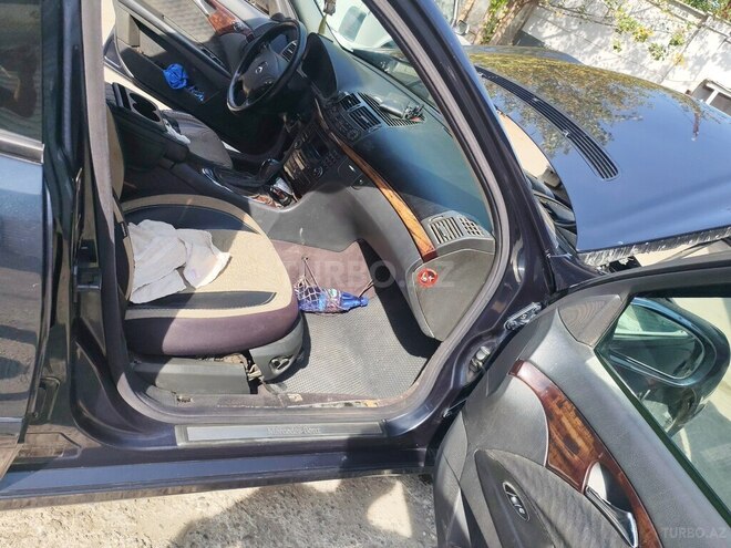 Mercedes E 200 2002, 345,685 km - 2.2 l - Göyçay