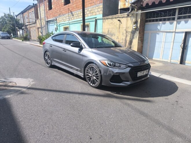 Hyundai Elantra 2016, 257,495 km - 1.6 l - Tovuz