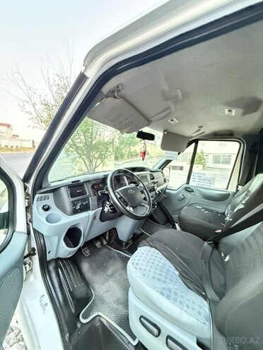 Ford Transit 2009, 329,000 km - 2.2 l - Bakı