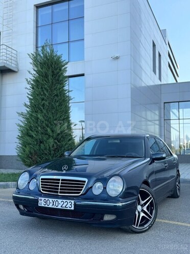 Mercedes E 240 2000, 390,000 km - 2.4 l - Kürdəmir