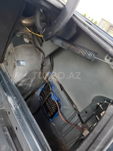 Mercedes E 240 2000, 390,000 km - 2.4 l - Kürdəmir