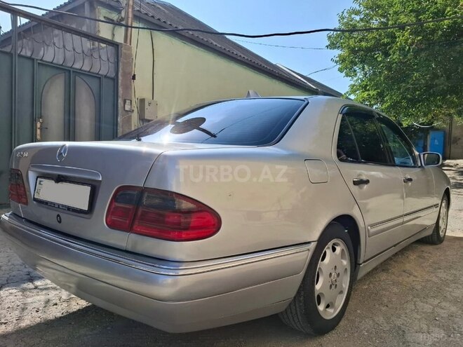 Mercedes E 240 1999, 425,000 km - 2.4 l - Bakı