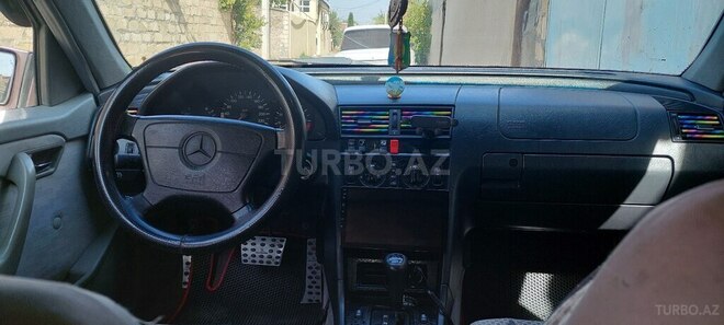 Mercedes C 200 1995, 443,000 km - 2.0 l - Gəncə