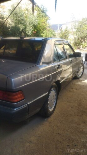 Mercedes 190 1992, 400,000 km - 2.0 l - Sumqayıt