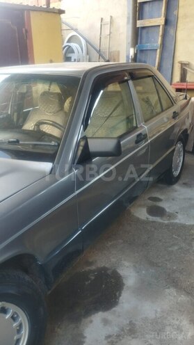 Mercedes 190 1992, 400,000 km - 2.0 l - Sumqayıt