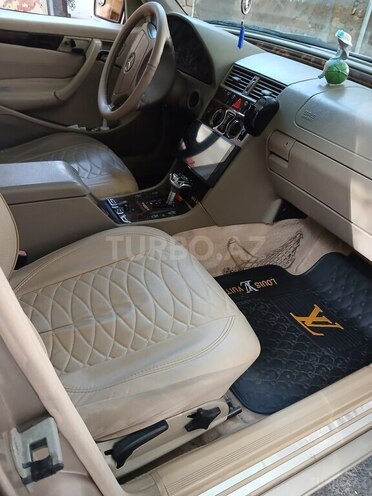 Mercedes C 230 2000, 418,429 km - 2.3 l - Bakı