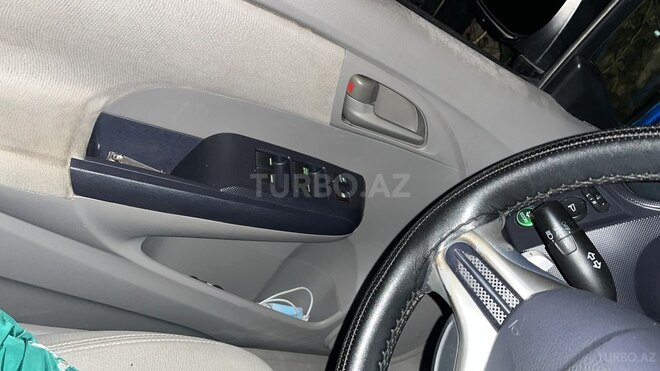 Honda Insight 2010, 300,000 km - 1.3 l - Bakı