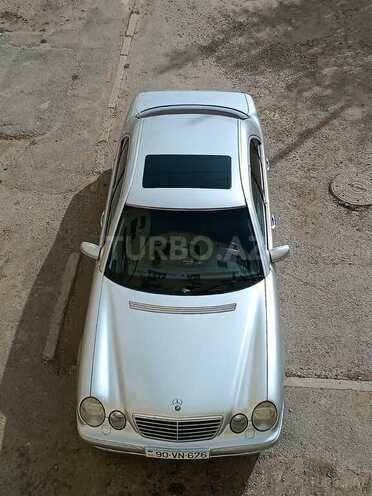 Mercedes E 320 2000, 430,000 km - 3.2 l - Şirvan