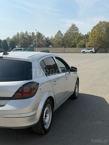 Opel Astra 2006, 152,000 km - 1.4 l - Bərdə