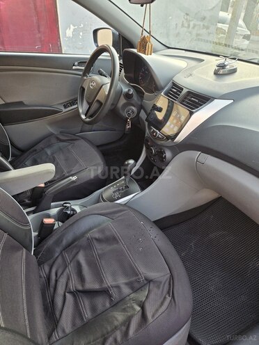 Hyundai Accent 2016, 238,183 km - 1.6 л - Bakı