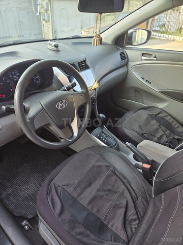 Hyundai Accent 2016, 238,183 km - 1.6 л - Bakı