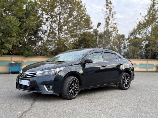 Toyota Corolla 2014, 254,000 km - 1.6 l - Gəncə