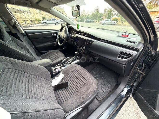 Toyota Corolla 2014, 254,000 km - 1.6 l - Gəncə