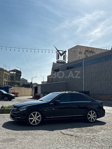 Mercedes C 300 2010, 318,000 km - 3.0 л - Bakı