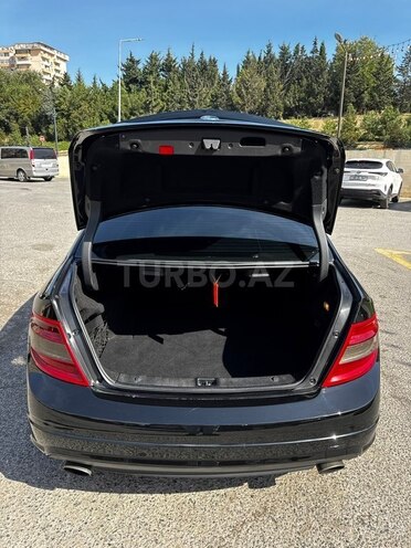 Mercedes C 300 2010, 318,000 km - 3.0 л - Bakı