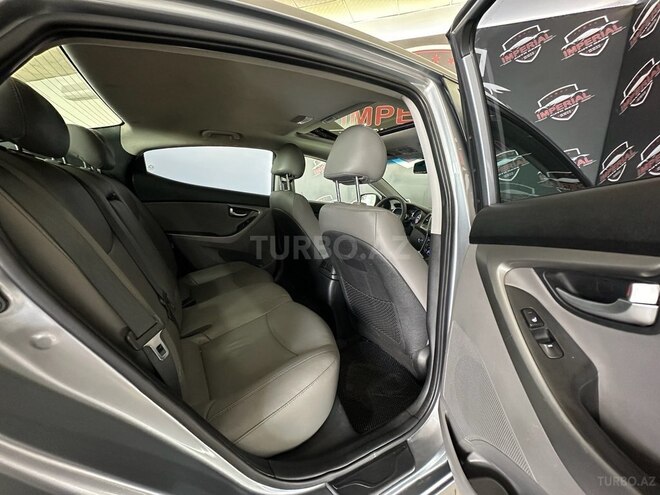 Hyundai Elantra 2015, 159,000 km - 1.8 l - Bakı