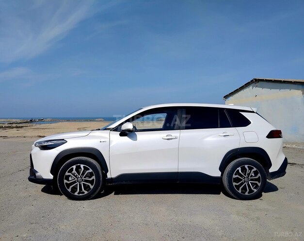 Toyota  2025, 17,000 km - 2.0 л - Bakı