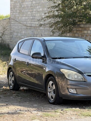 Hyundai i30 2008, 381,431 km - 1.6 l - Gəncə