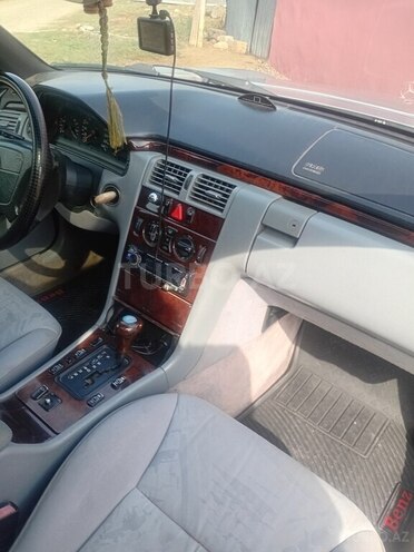Mercedes E 200 1997, 450,000 km - 2.0 l - Goranboy
