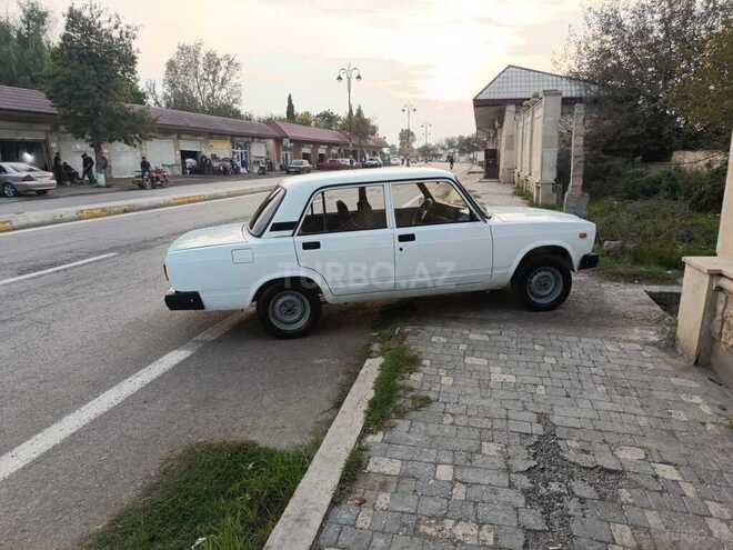 LADA (VAZ) 2107 2003, 15,000 km - 1.7 l - İmişli