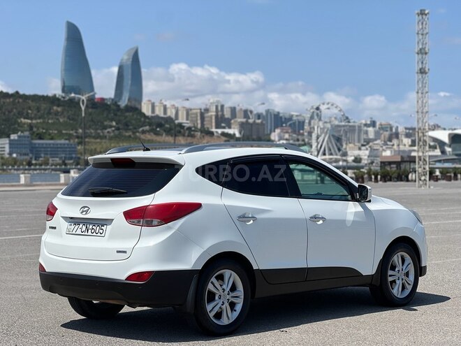 Hyundai ix35 2012, 267,000 km - 2.0 л - Bakı