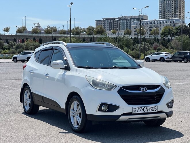 Hyundai ix35 2012, 267,000 km - 2.0 л - Bakı