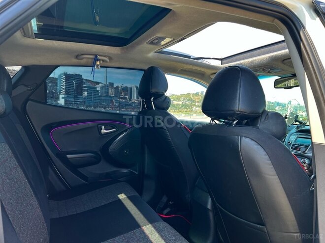 Hyundai ix35 2012, 267,000 km - 2.0 л - Bakı
