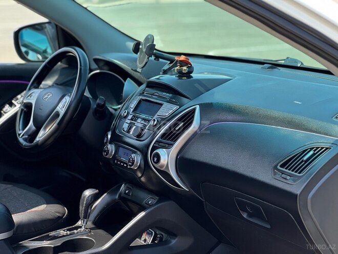 Hyundai ix35 2012, 267,000 km - 2.0 л - Bakı