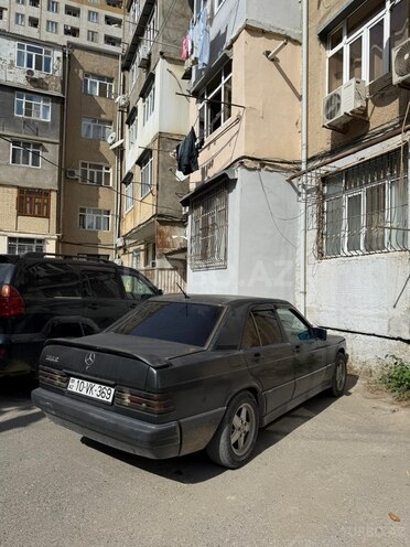 Mercedes 190 1991, 400,000 km - 1.8 l - Sumqayıt